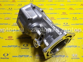 47360-4A002 Задняя часть КПП (адаптер) 4WD Hyundai Starex